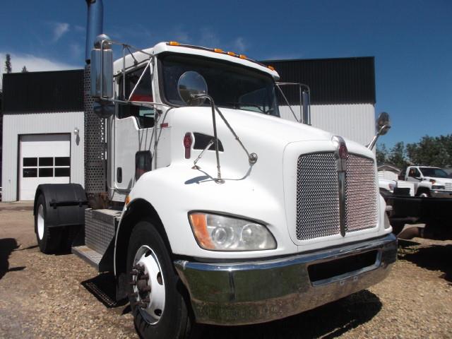 Image #1 (2008 KENWORTH T370 S/A 5TH WHEEL TRUCK)